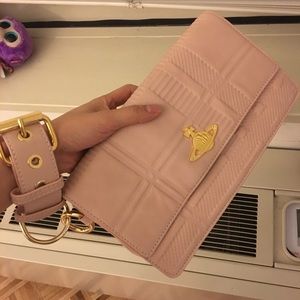 Vivienne Westwood handbag w. bracelet, Light pink